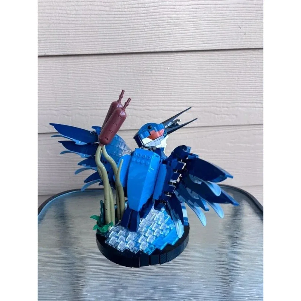 Lego 10331 Kingfisher Completed with Box